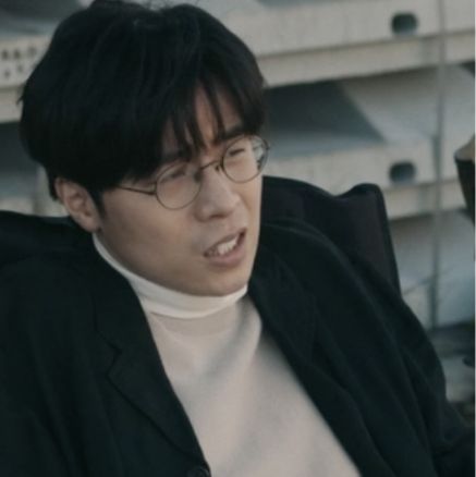 田村 健太郎 as 東郷