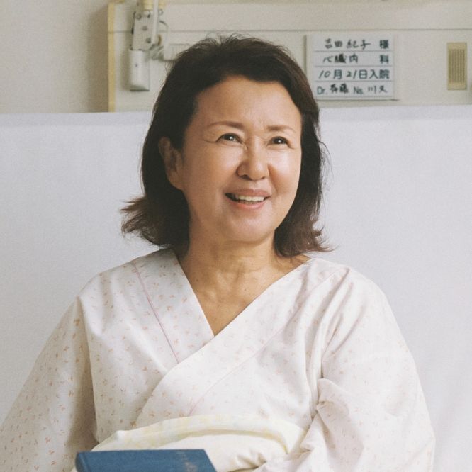 烏丸せつこ as 吉田広志 [死体の人] の母